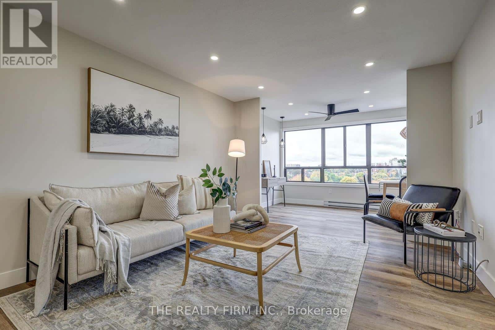 910 - 135 BASELINE ROAD W — London South (South D), Ontario - Photo 5 of 35