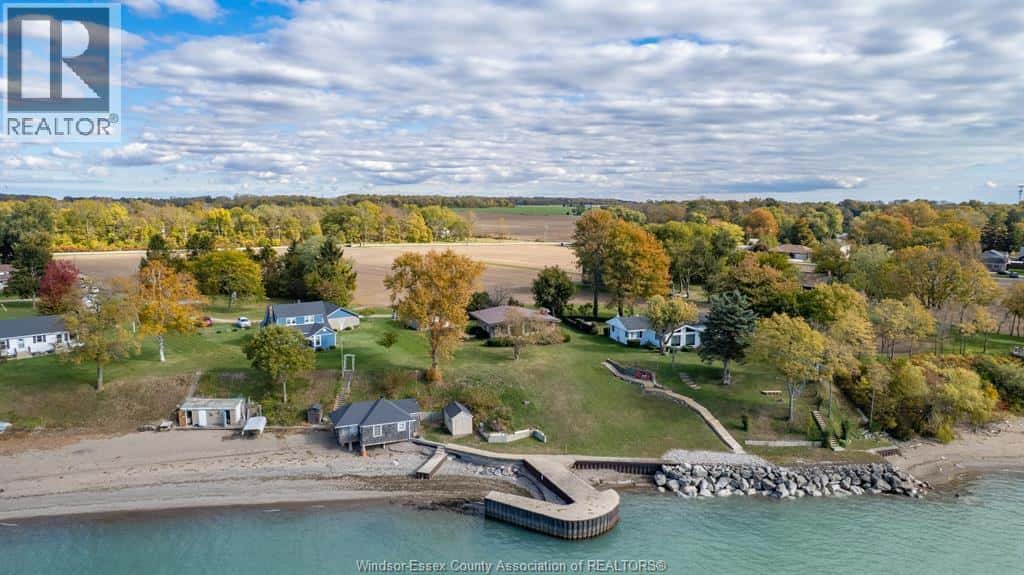 191 COOK'S ROAD — Colchester, Ontario - Photo 4 of 40