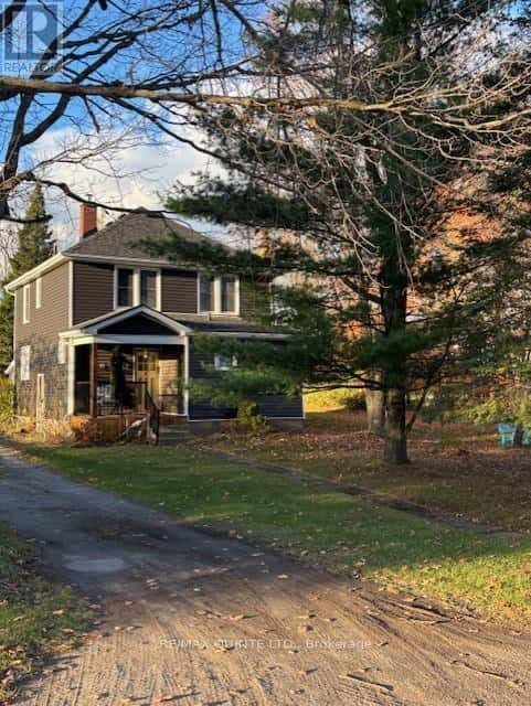 1392 QUEENSBOROUGH ROAD — Tweed (Elzevir (Twp)), Ontario - Photo 4 of 22