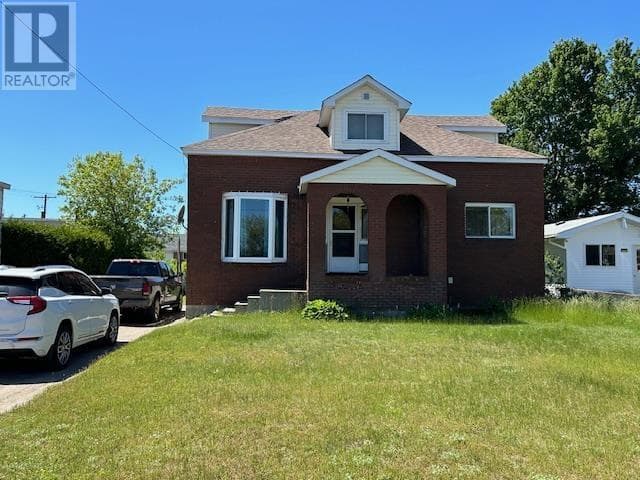 27 Chiblow ST — Blind River, Ontario - Main photo