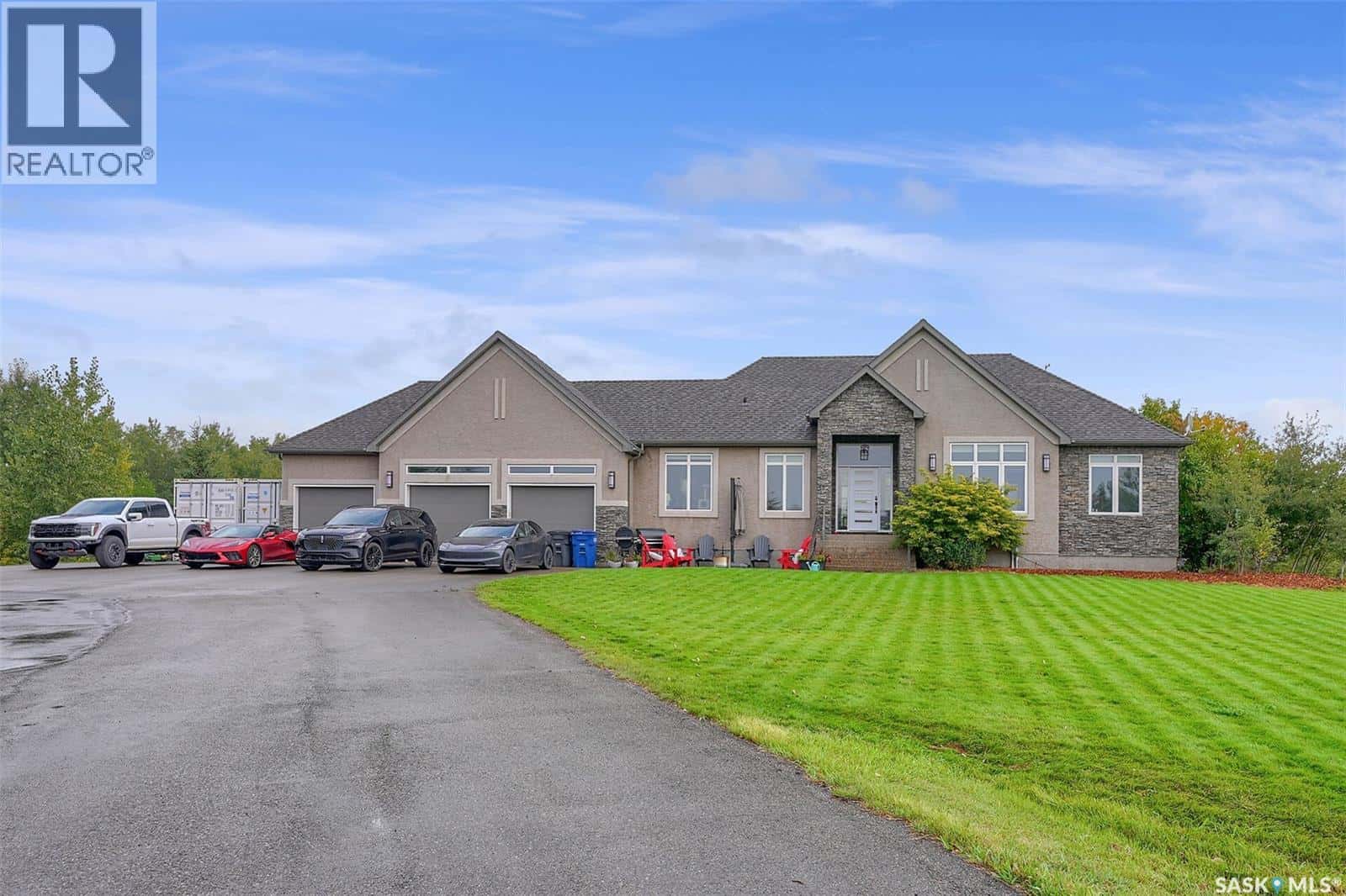 300 Hanley CRESCENT — Edenwold Rm No.158, Saskatchewan - Photo 3 of 50