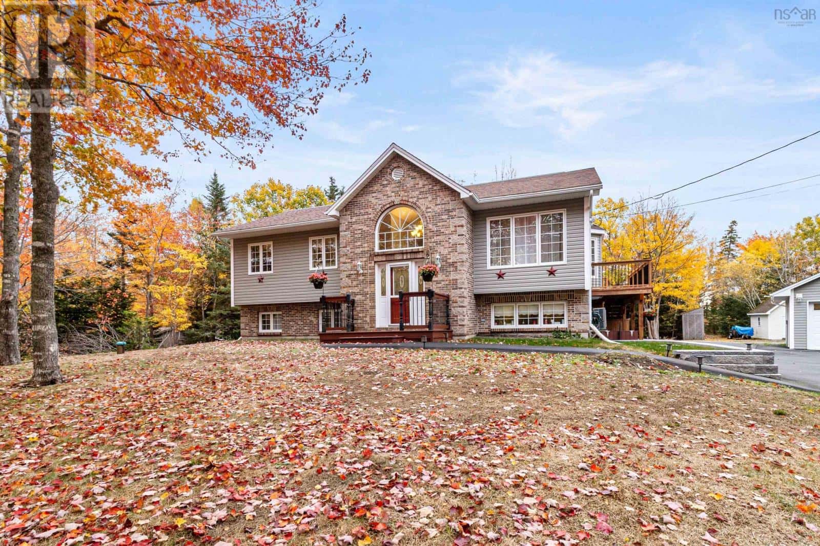 104 Lisa Ann Drive Drive — Lawrencetown, Nova Scotia - Photo 3 of 35