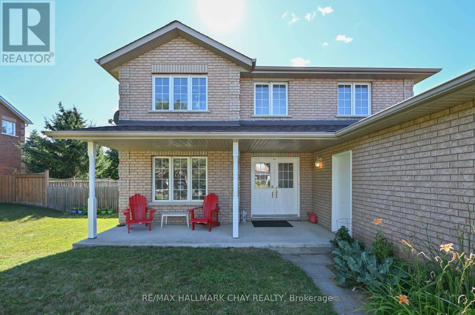 16 BRIAN CRESCENT — Adjala-Tosorontio (Everett), Ontario - Photo 3 of 29