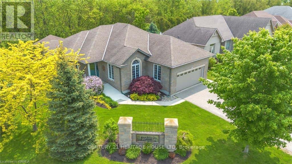 2 HUNTER DRIVE S — Norfolk (Port Rowan), Ontario - Photo 3 of 38