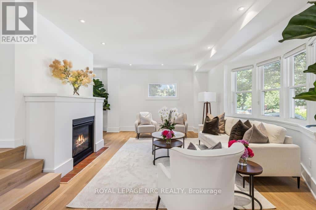 38 HILLCREST AVENUE — St. Catharines (Old Glenridge), Ontario - Photo 4 of 50