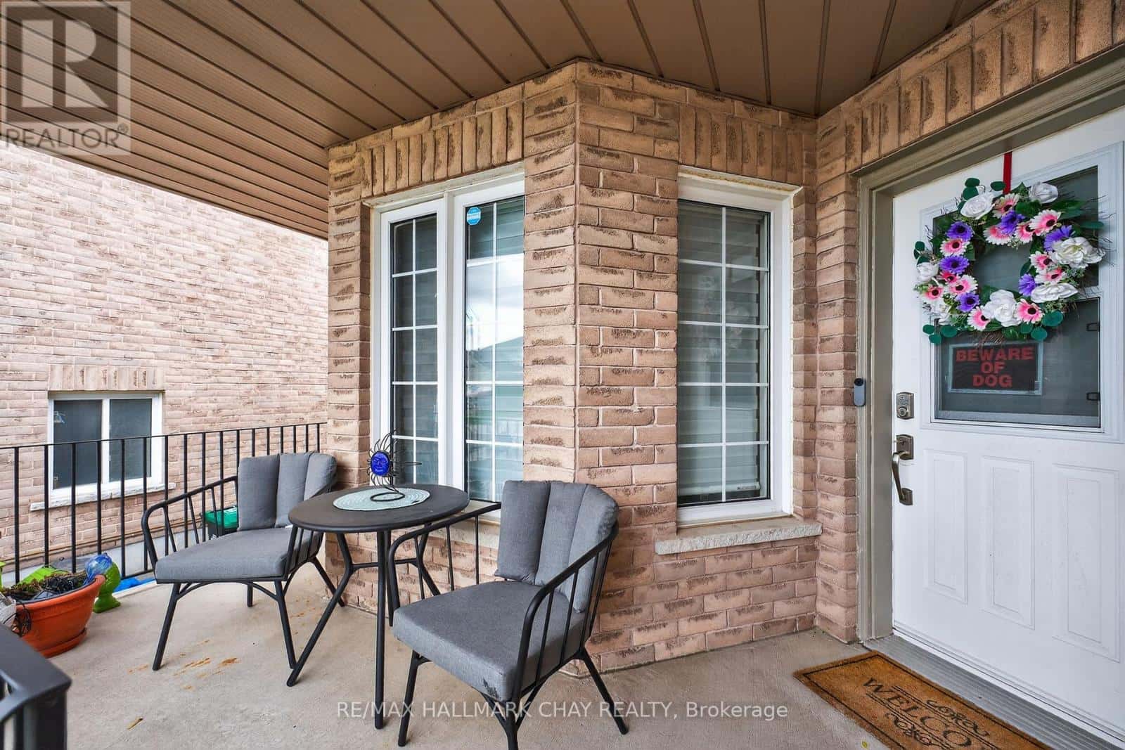 158 PRINGLE DRIVE — Barrie (Edgehill Drive), Ontario - Photo 2 of 22