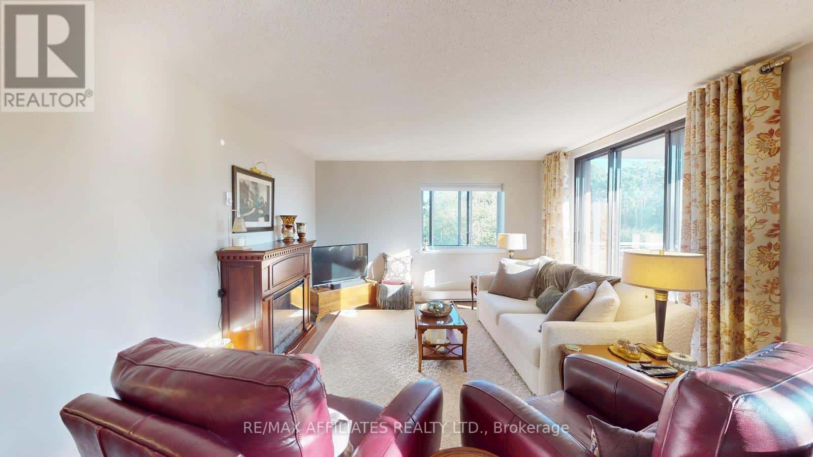 309 - 120 BARRETT COURT — Kingston (Kingston East (Incl Barret Crt)), Ontario - Photo 3 of 32