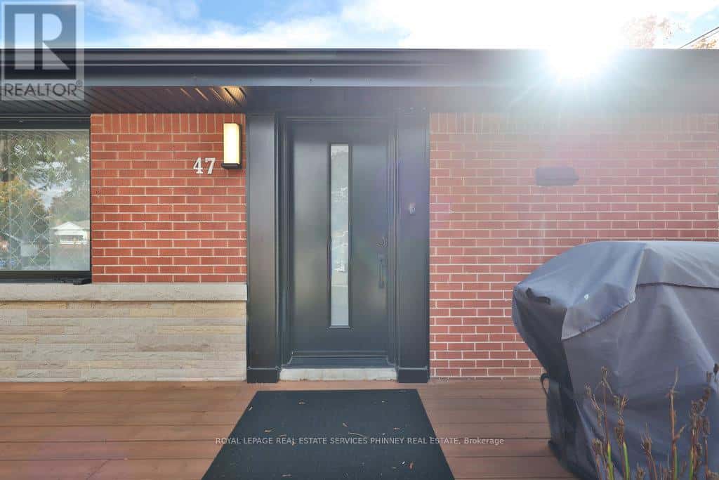 UPPER - 47 CASTLEFIELD DRIVE — Hamilton (Hampton Heights), Ontario - Photo 4 of 38