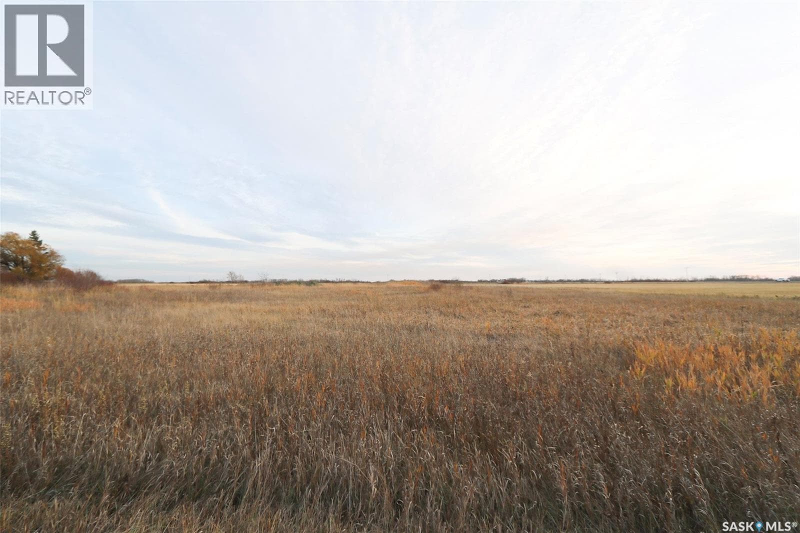 803 Main STREET — Good Lake Rm No. 274, Saskatchewan - Main photo