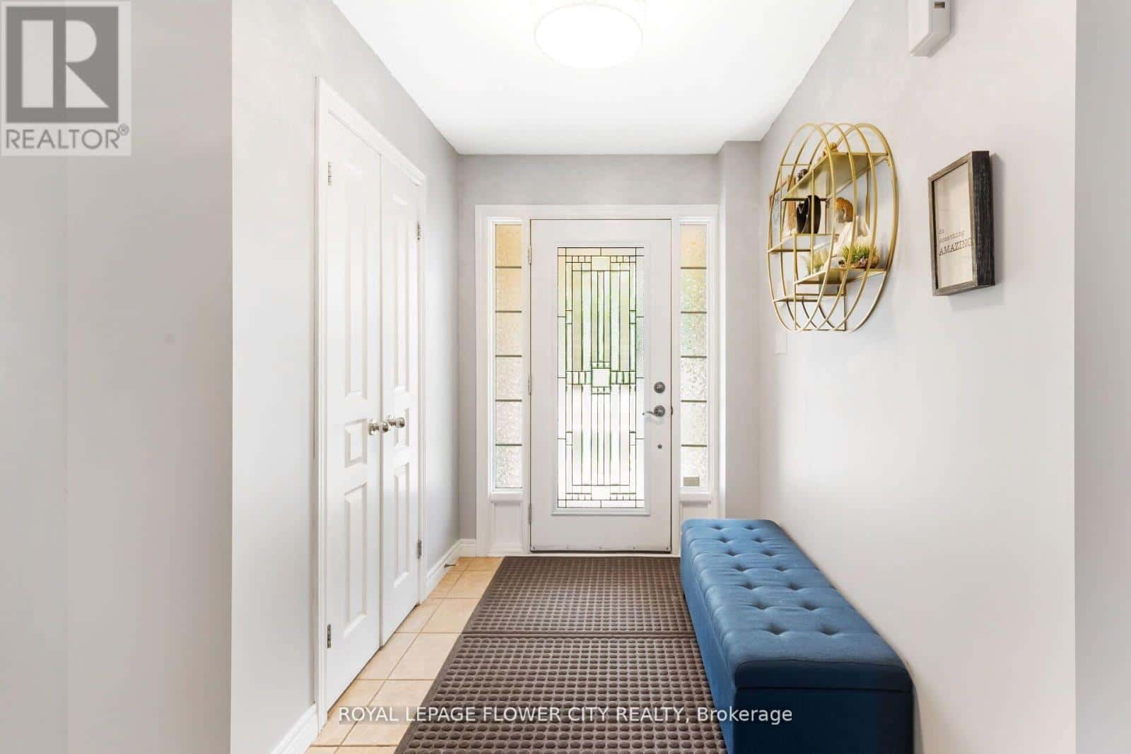 1297 BARTON STREET — Hamilton (Winona), Ontario - Photo 5 of 26