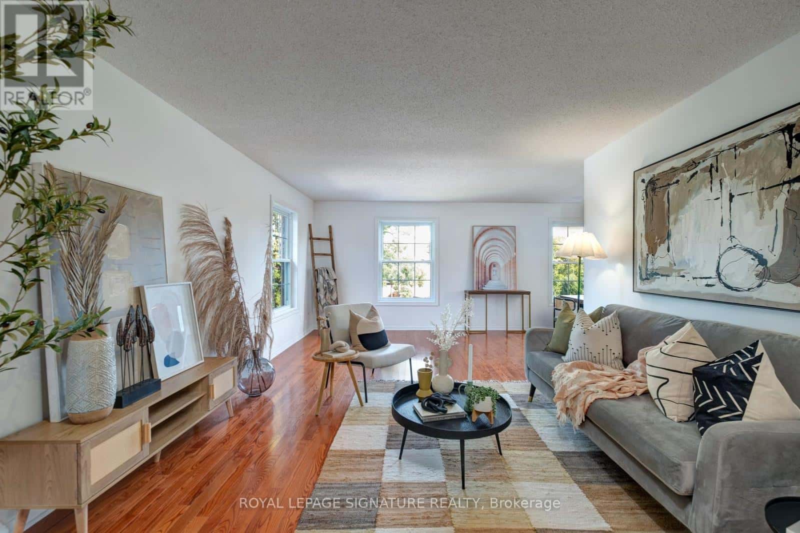 1605 BELINDA COURT — Pickering (Amberlea), Ontario - Photo 4 of 36