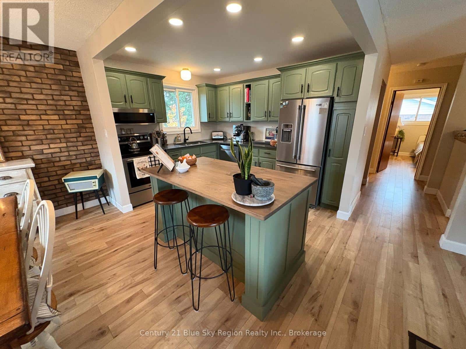 116 RANCIER STREET — North Bay (Widdifield), Ontario - Photo 4 of 31