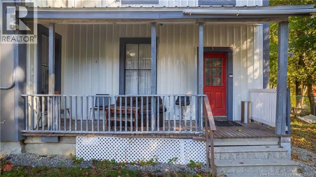 15 Veazey Street — St. Stephen, New Brunswick - Photo 5 of 50