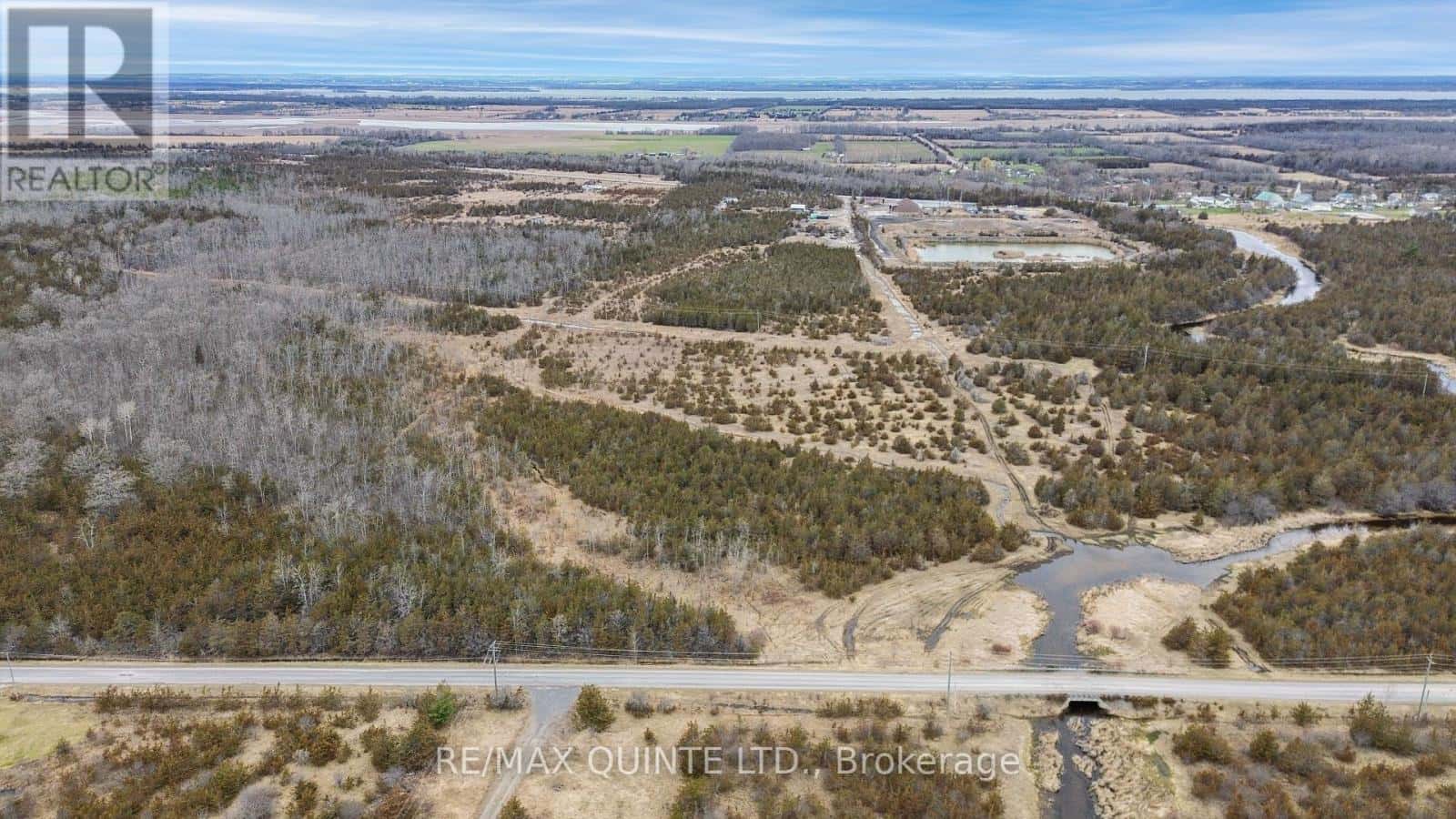 55 COUNTY ROAD 14 — Prince Edward County (Sophiasburg Ward), Ontario - Photo 5 of 44