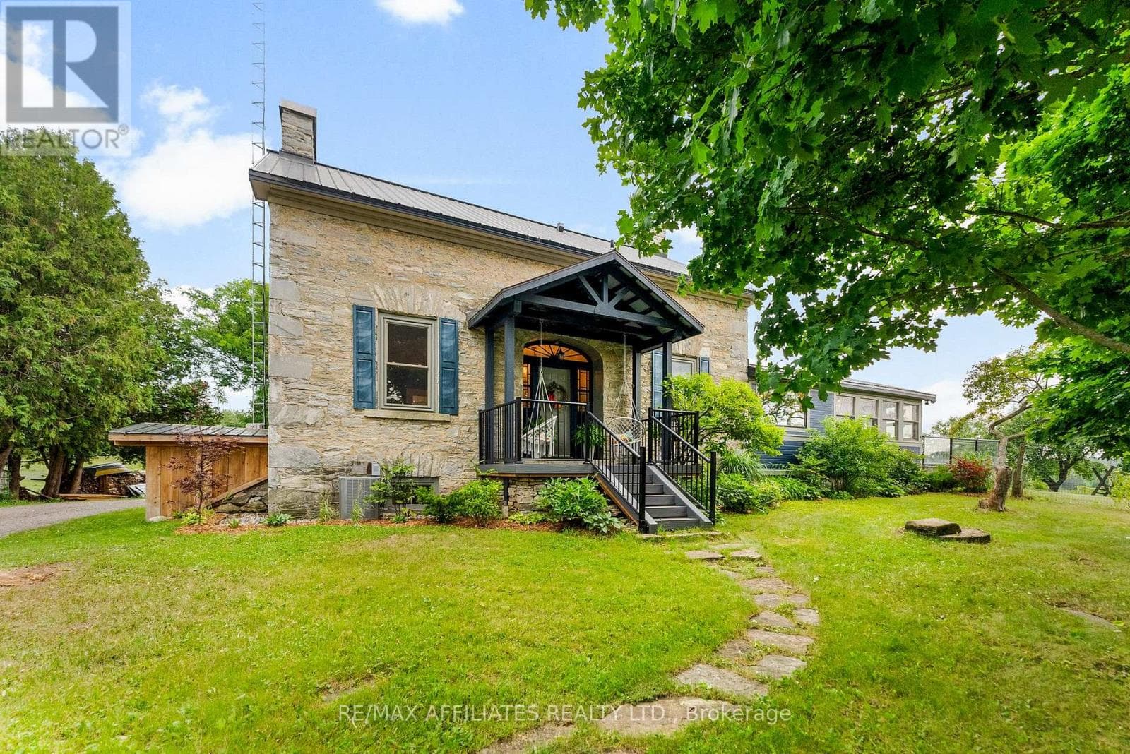 1415 SHERIDAN RAPIDS ROAD — Lanark Highlands, Ontario - Main photo