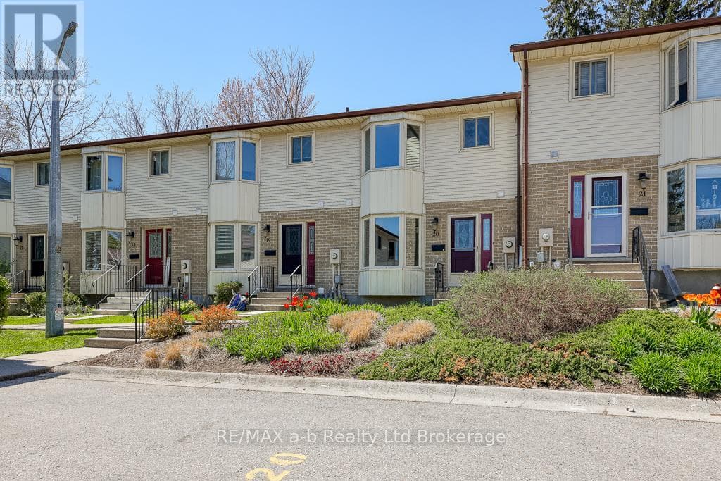 20 - 275 GEORGE STREET — Ingersoll (Ingersoll - North), Ontario - Main photo