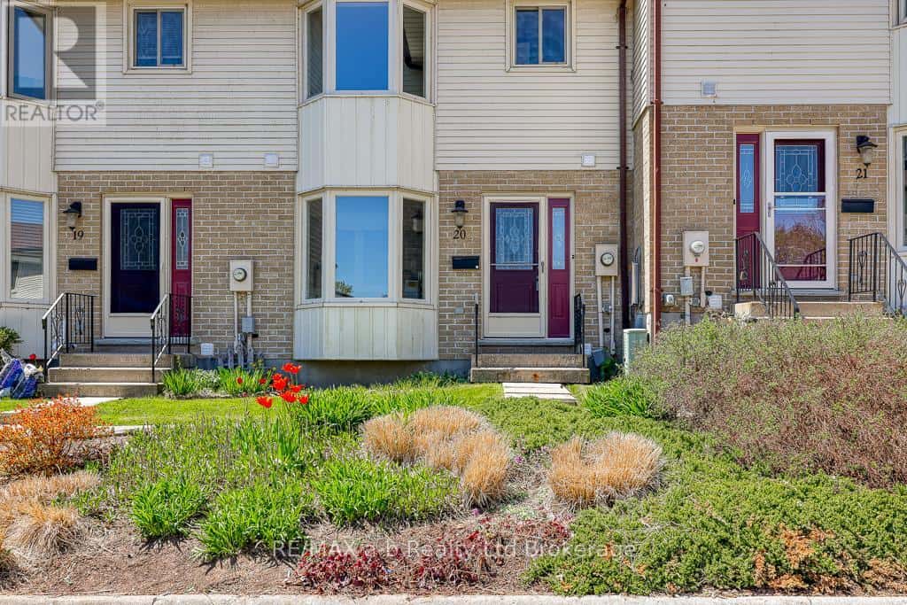 20 - 275 GEORGE STREET — Ingersoll (Ingersoll - North), Ontario - Photo 3 of 27