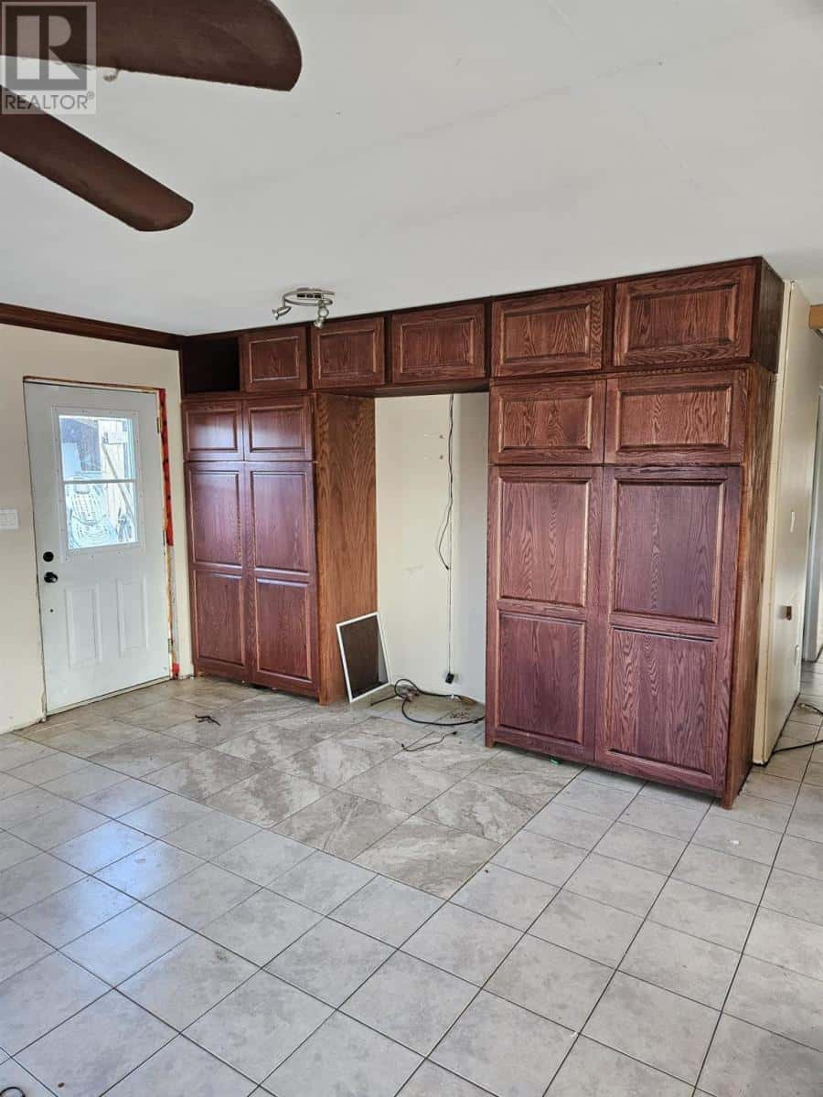 210 Braniff RD — Bruce Mines, Ontario - Photo 5 of 26