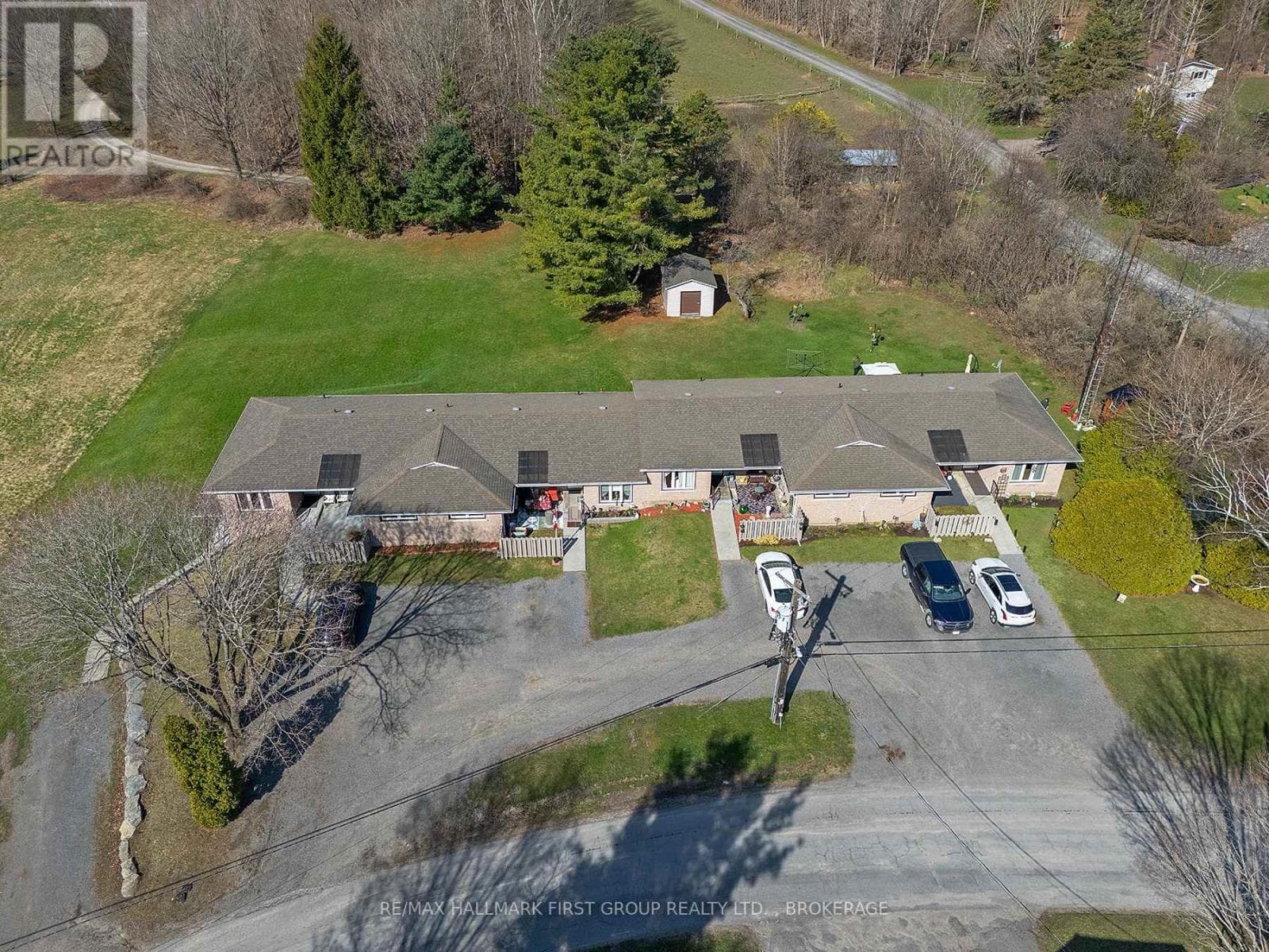 128 HASKINS POINT ROAD — Leeds and the Thousand Islands, Ontario - Main photo