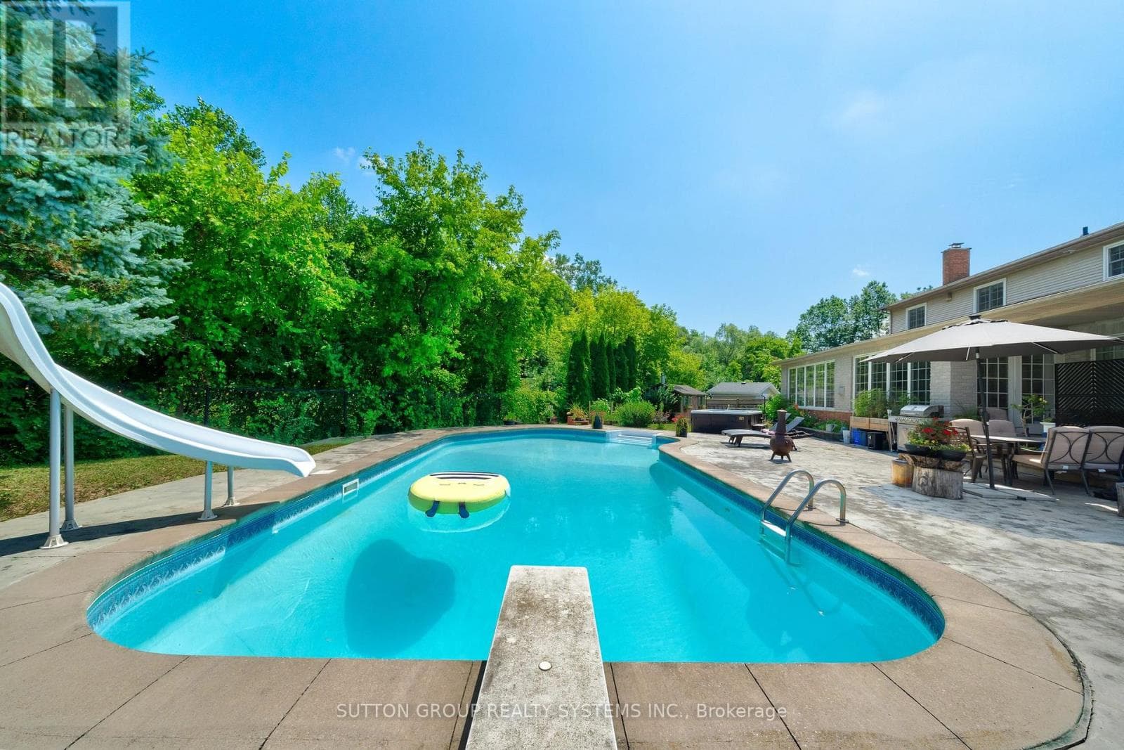 8017 HAMPTON COURT — Niagara Falls (West Wood), Ontario - Main photo