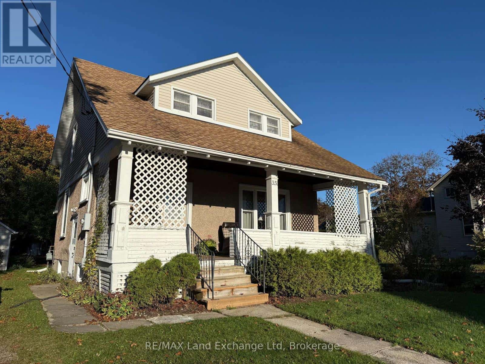 351 QUEEN STREET — North Huron (Blyth), Ontario - Photo 3 of 41