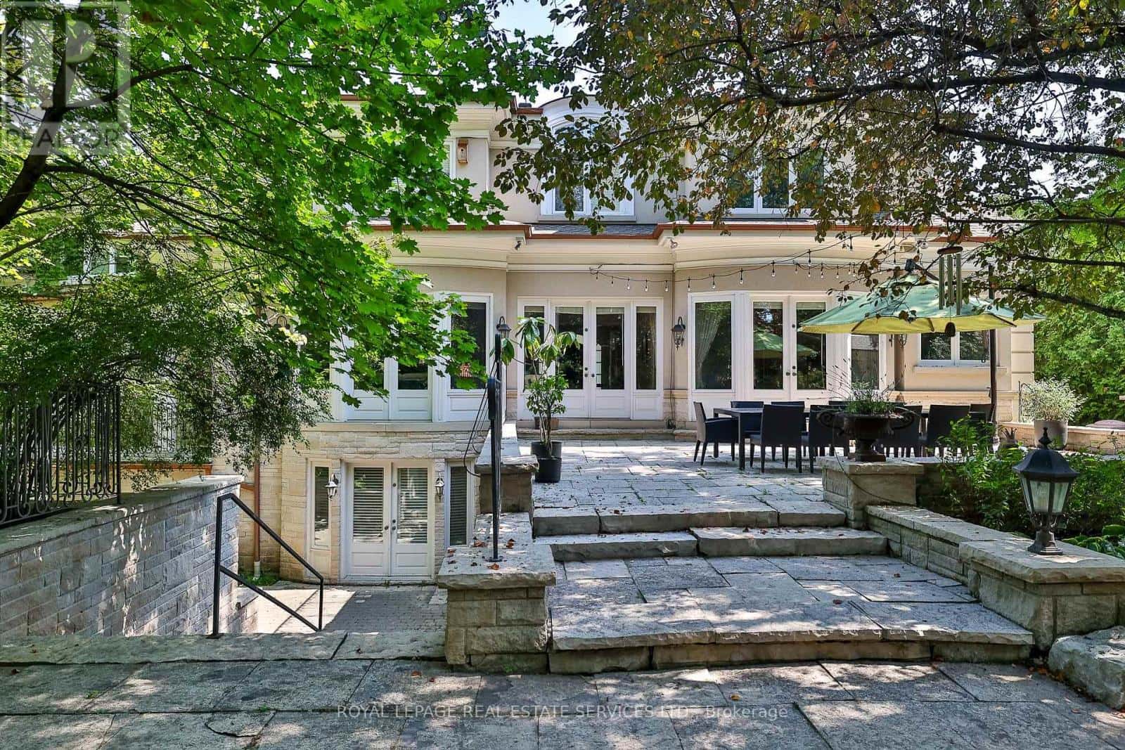 9 SEINECLIFFE ROAD — Markham (Bayview Glen), Ontario - Photo 4 of 45