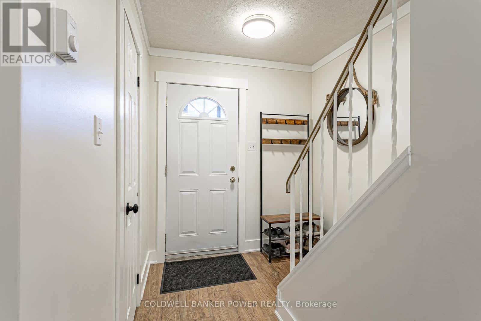 154 - 166 SOUTHDALE ROAD W — London South (South O), Ontario - Photo 4 of 25