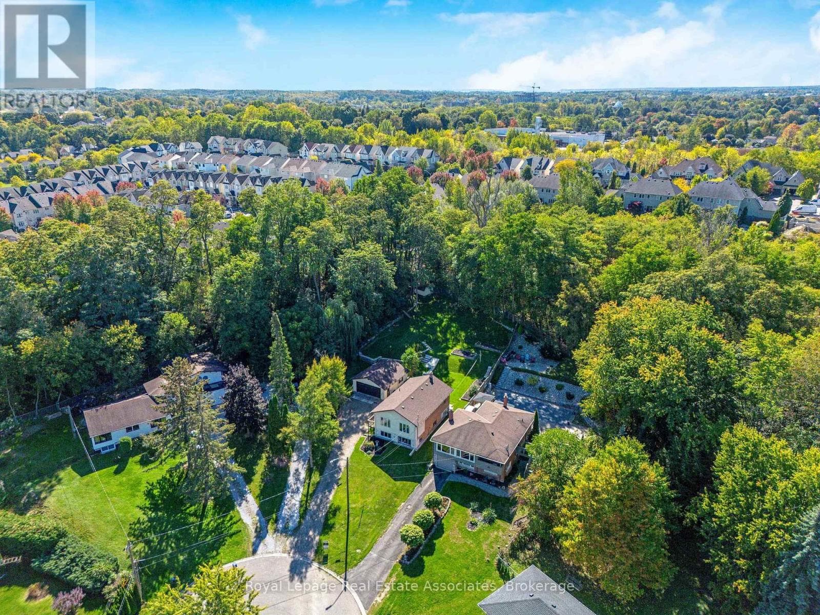 116 PARK STREET E — Halton Hills (Glen Williams), Ontario - Main photo