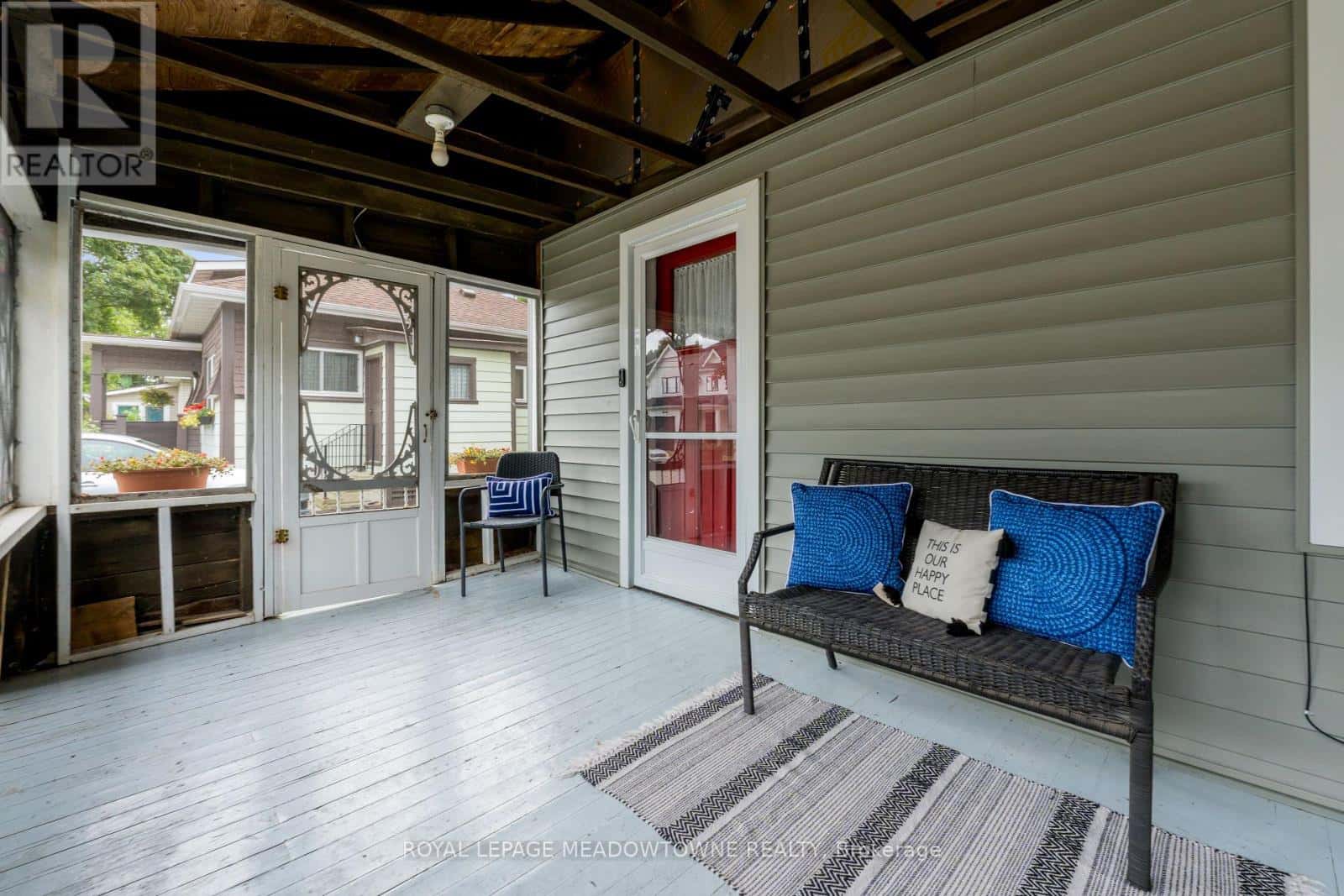 14 ACADEMY ROAD — Halton Hills (Georgetown), Ontario - Photo 4 of 47