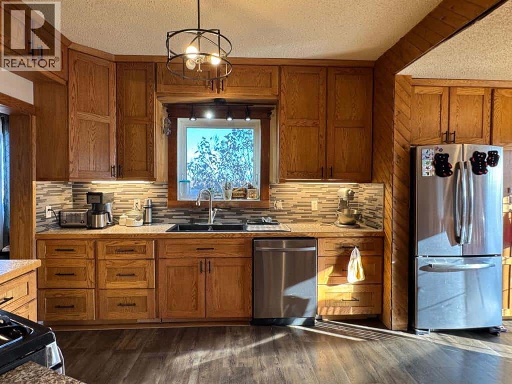 255025 Township 814 Road — Rural Peace No. 135, M.D. of, Alberta - Photo 3 of 50