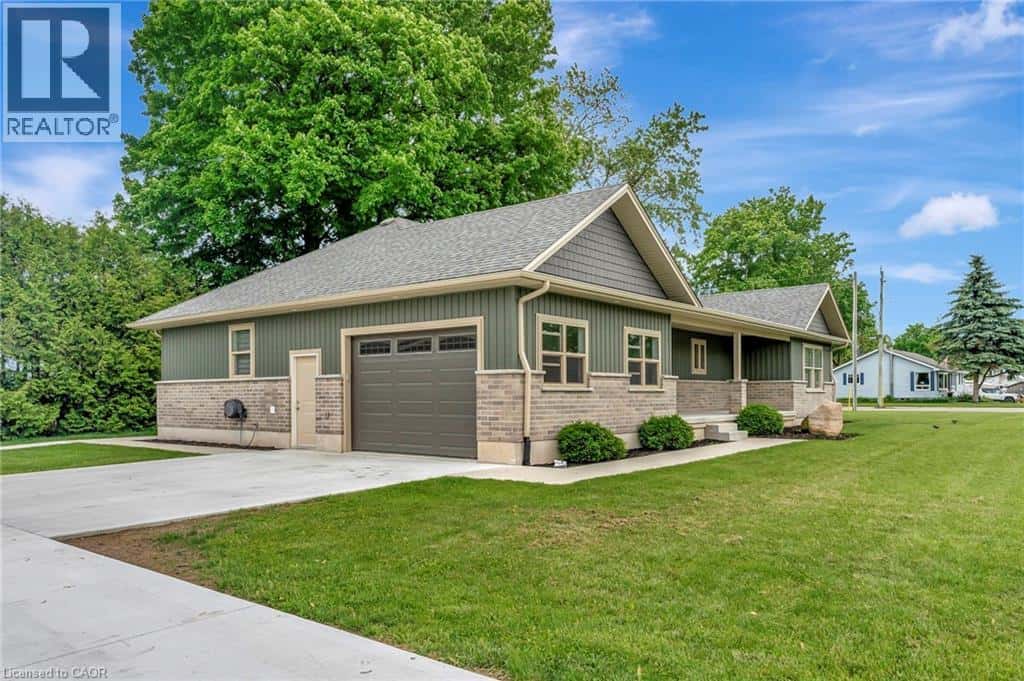 12 ALBERT Street — Langton, Ontario - Photo 3 of 47