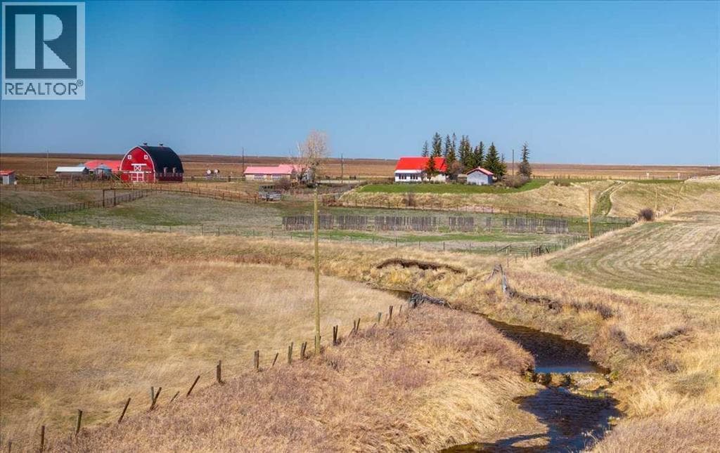 204050 RR 245 — Rural Vulcan County, Alberta - Main photo