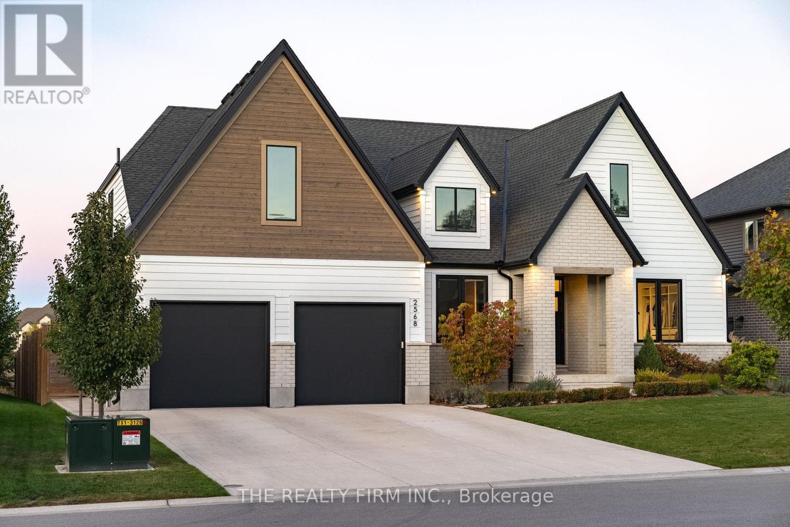 2568 LUCAS AVENUE — Strathroy-Caradoc (Mount Brydges), Ontario - Main photo