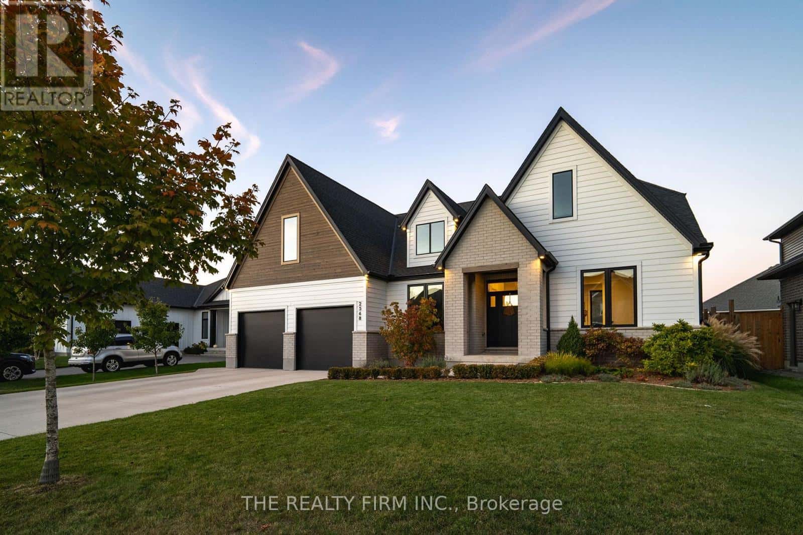 2568 LUCAS AVENUE — Strathroy-Caradoc (Mount Brydges), Ontario - Photo 4 of 50