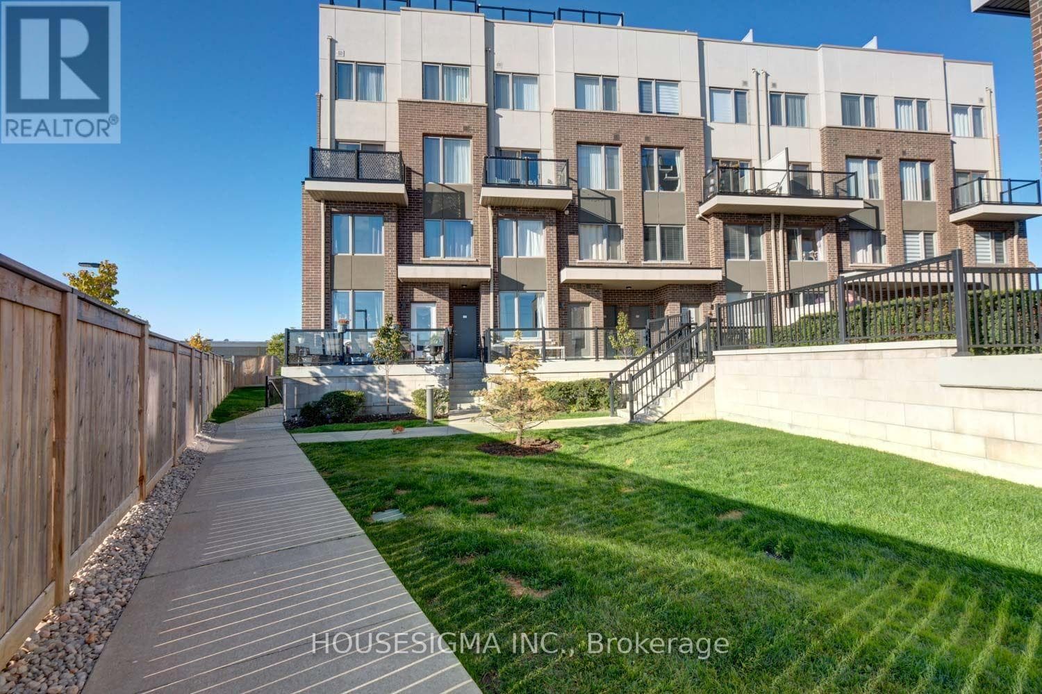 408 - 1460 WHITES ROAD — Pickering (Woodlands), Ontario - Main photo