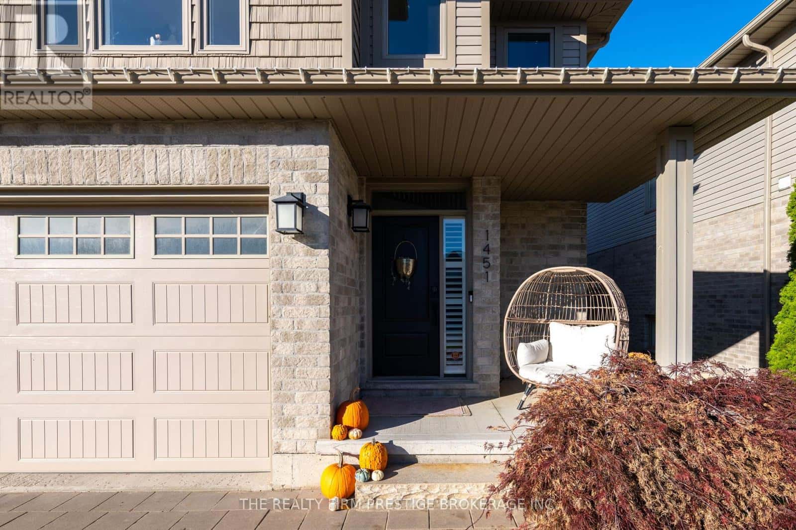 1451 RIVERBEND ROAD — London South (South A), Ontario - Photo 4 of 48