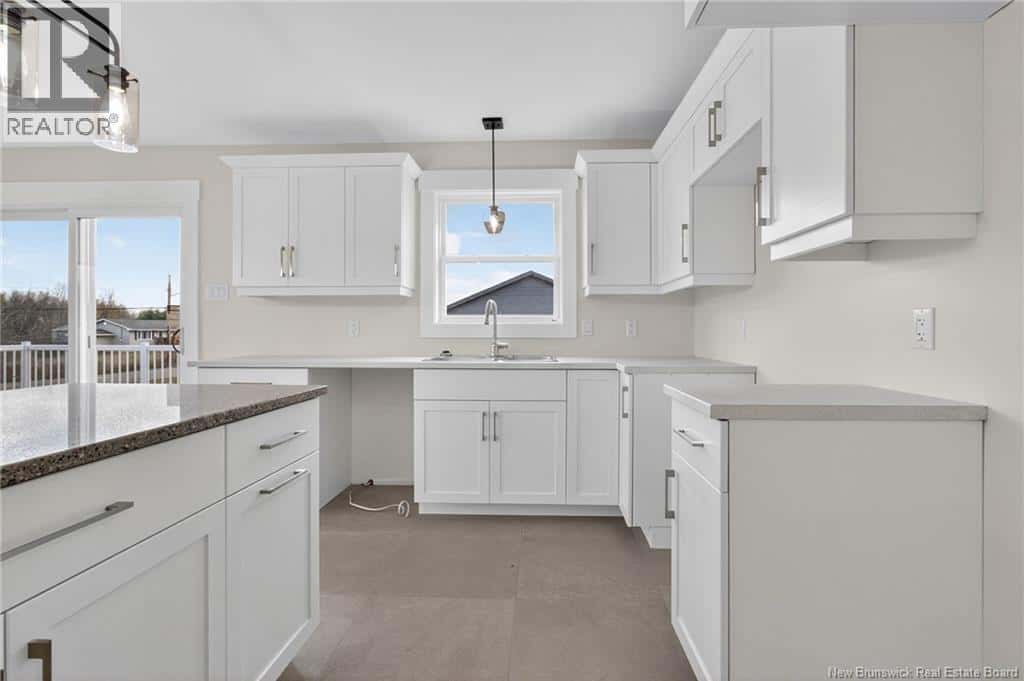 42 Parker Road — Scoudouc, New Brunswick - Photo 4 of 37