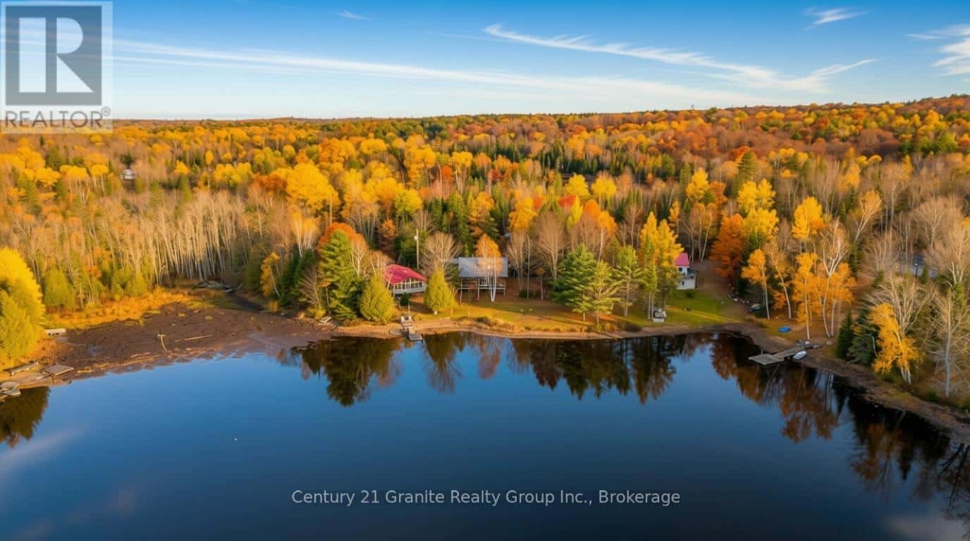 1070 GLAMORGAN ROAD — Highlands East (Glamorgan), Ontario - Photo 3 of 46