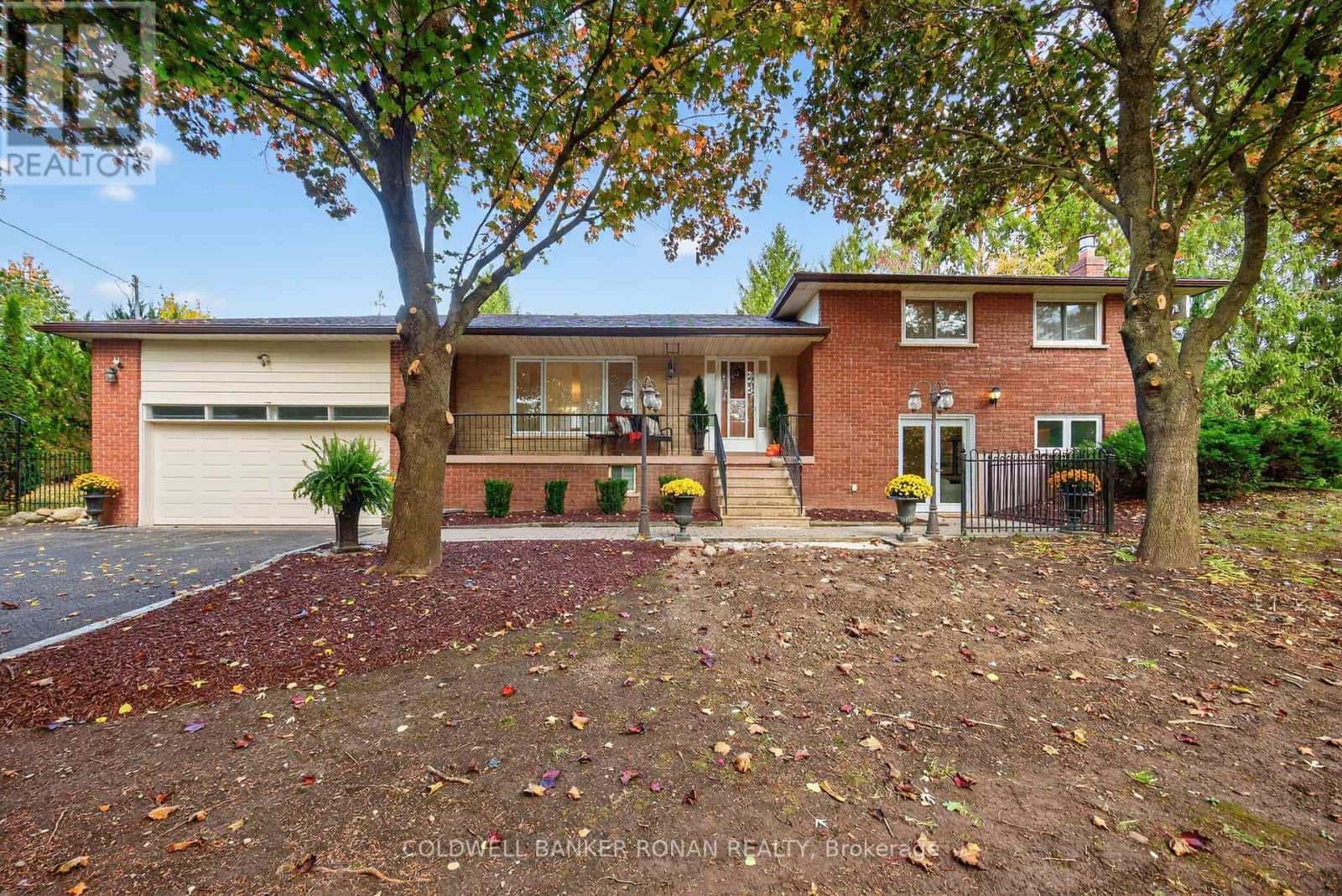 2738 CONCESSION RD 4 — Adjala-Tosorontio, Ontario - Photo 3 of 34