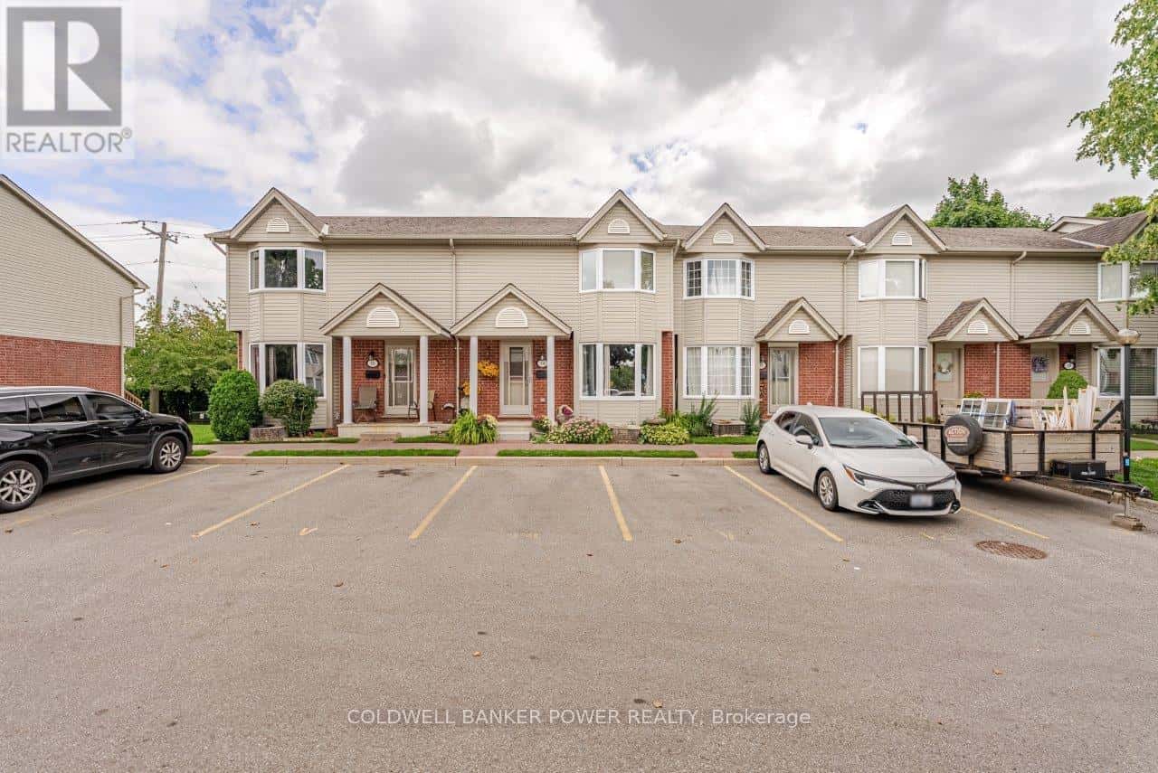 14 - 20 KERNOHAN PARKWAY — London South (South D), Ontario - Photo 2 of 50