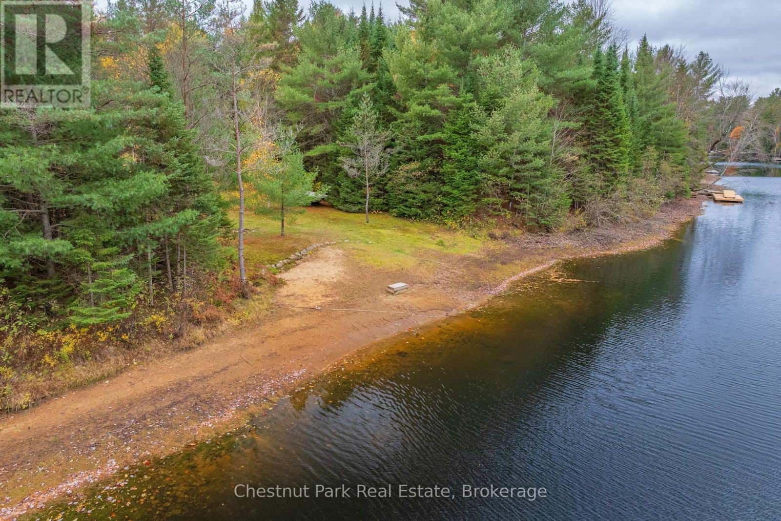 529 BALSAM CHUTES ROAD — Huntsville (Stephenson), Ontario - Photo 4 of 40