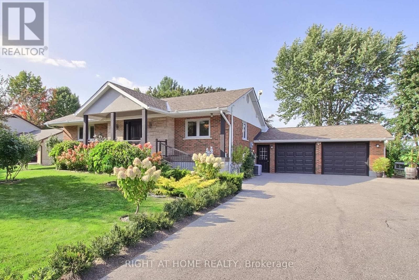 3800 COUNTY 88 ROAD — Bradford West Gwillimbury, Ontario - Main photo