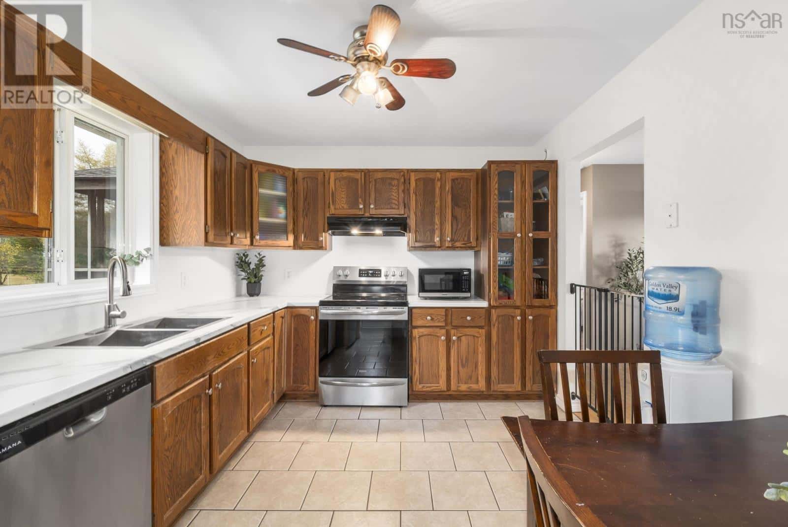 112 Dutch Settlement Road — Lantz, Nova Scotia - Photo 5 of 33