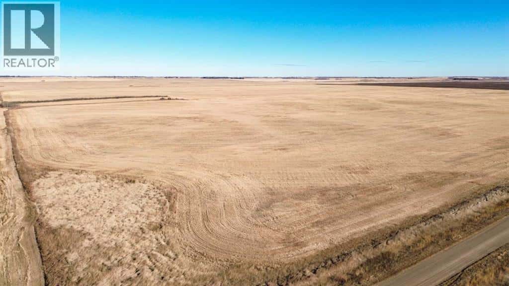 On HWY 850 — Rural Stettler No. 6, County of, Alberta - Photo 3 of 6