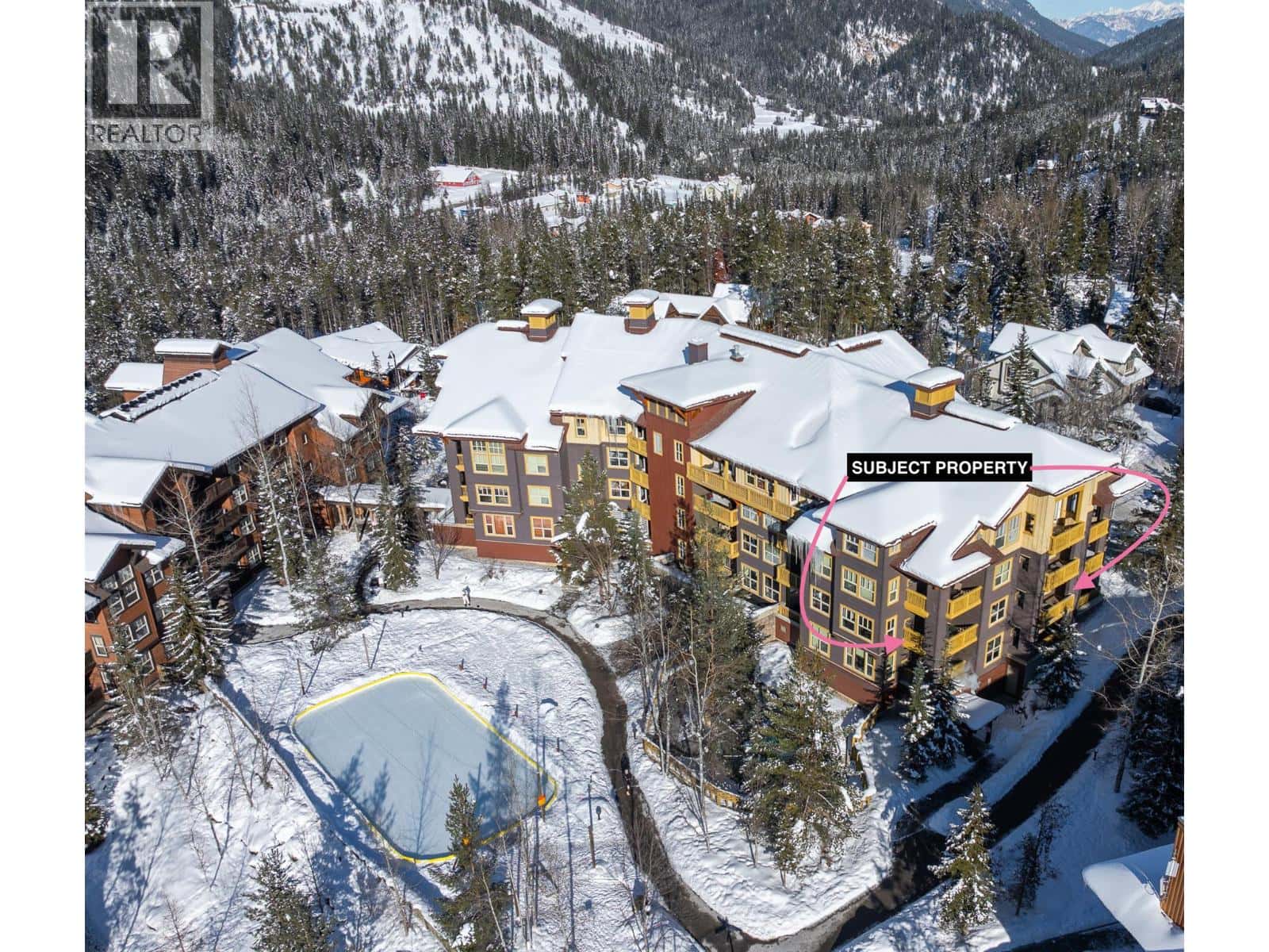 2070 SUMMIT Drive Unit# 301A — Panorama, British Columbia - Photo 4 of 44