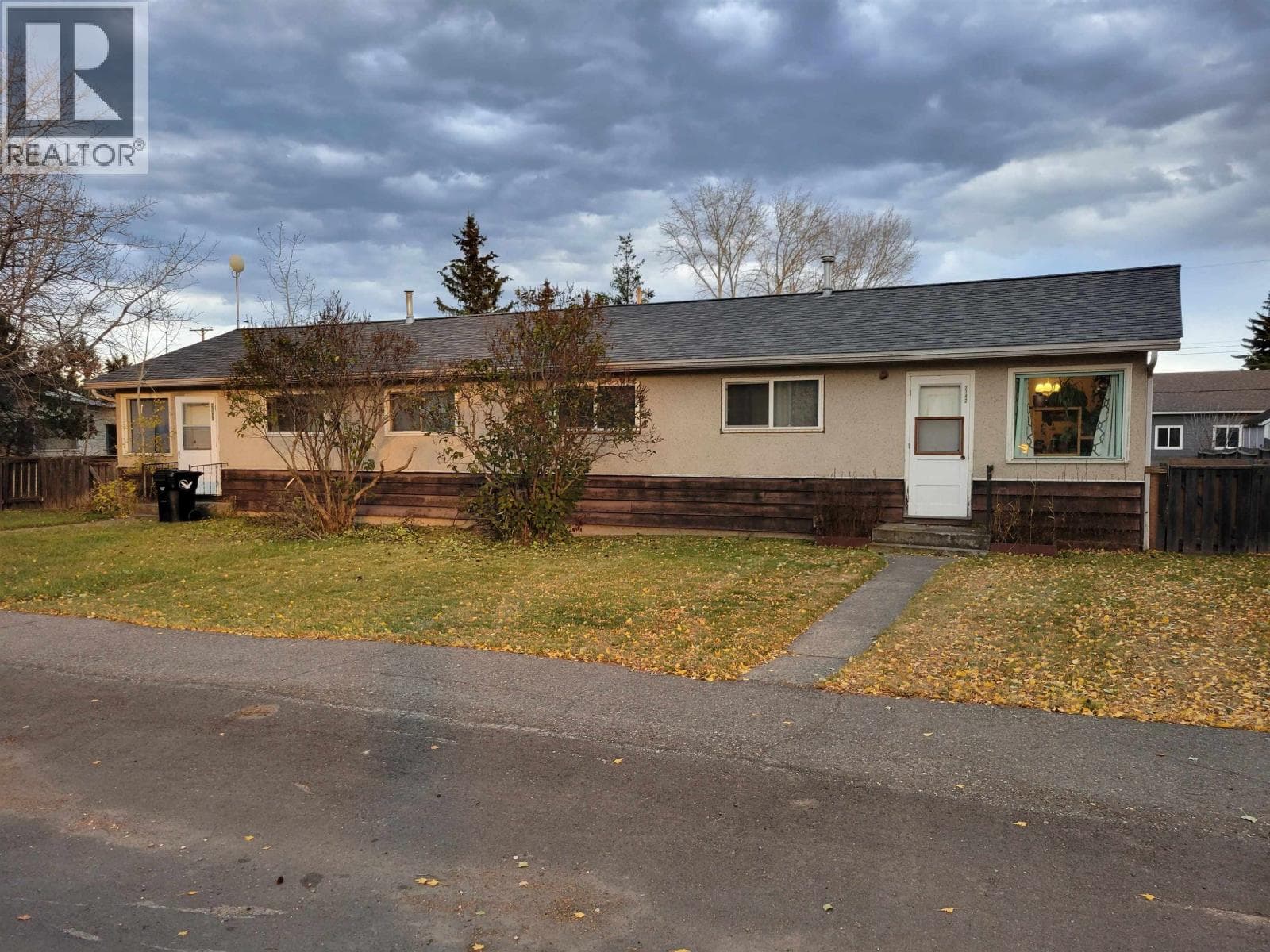 2752 CHURCH AVENUE — Vanderhoof, British Columbia - Main photo