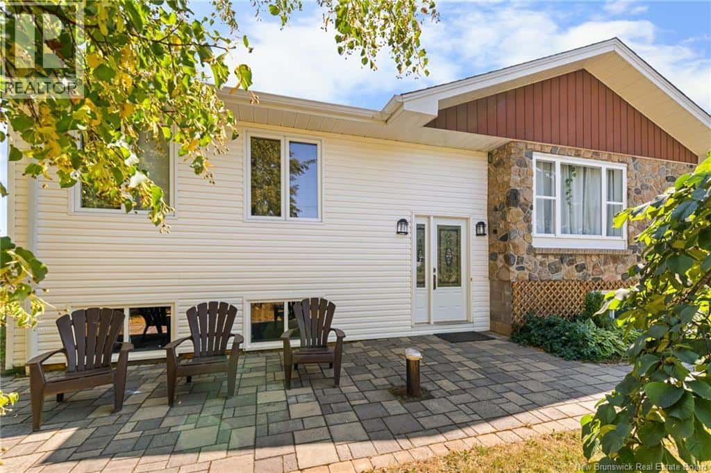 26 Grand Digue Road — Grande-Digue, New Brunswick - Photo 4 of 50