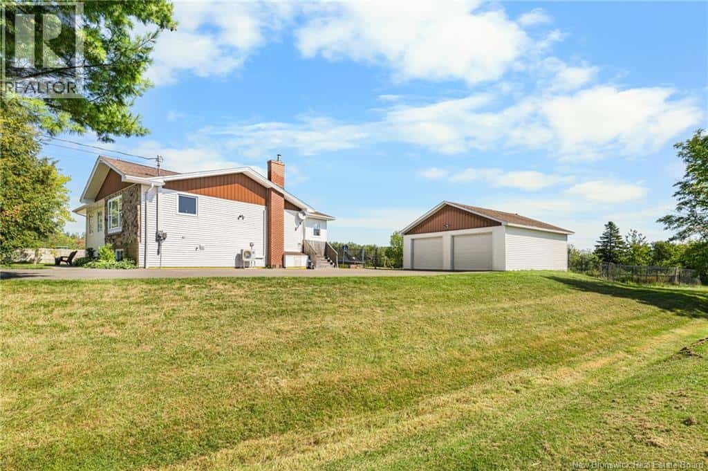 26 Grand Digue Road — Grande-Digue, New Brunswick - Photo 5 of 50