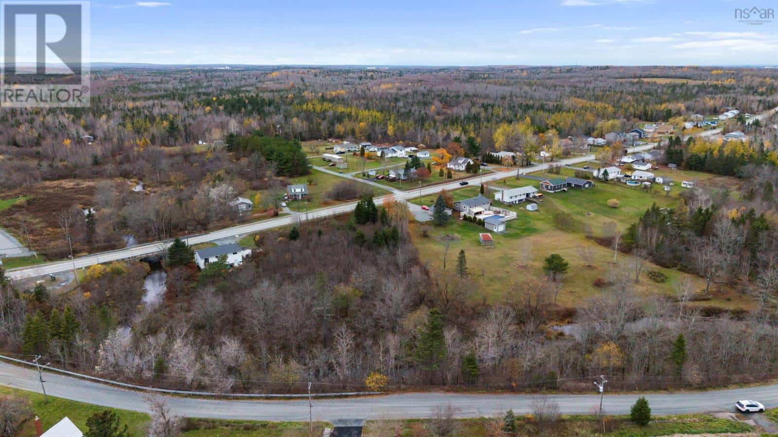 2 & 3-A Highway 2 — Lantz, Nova Scotia - Photo 3 of 19