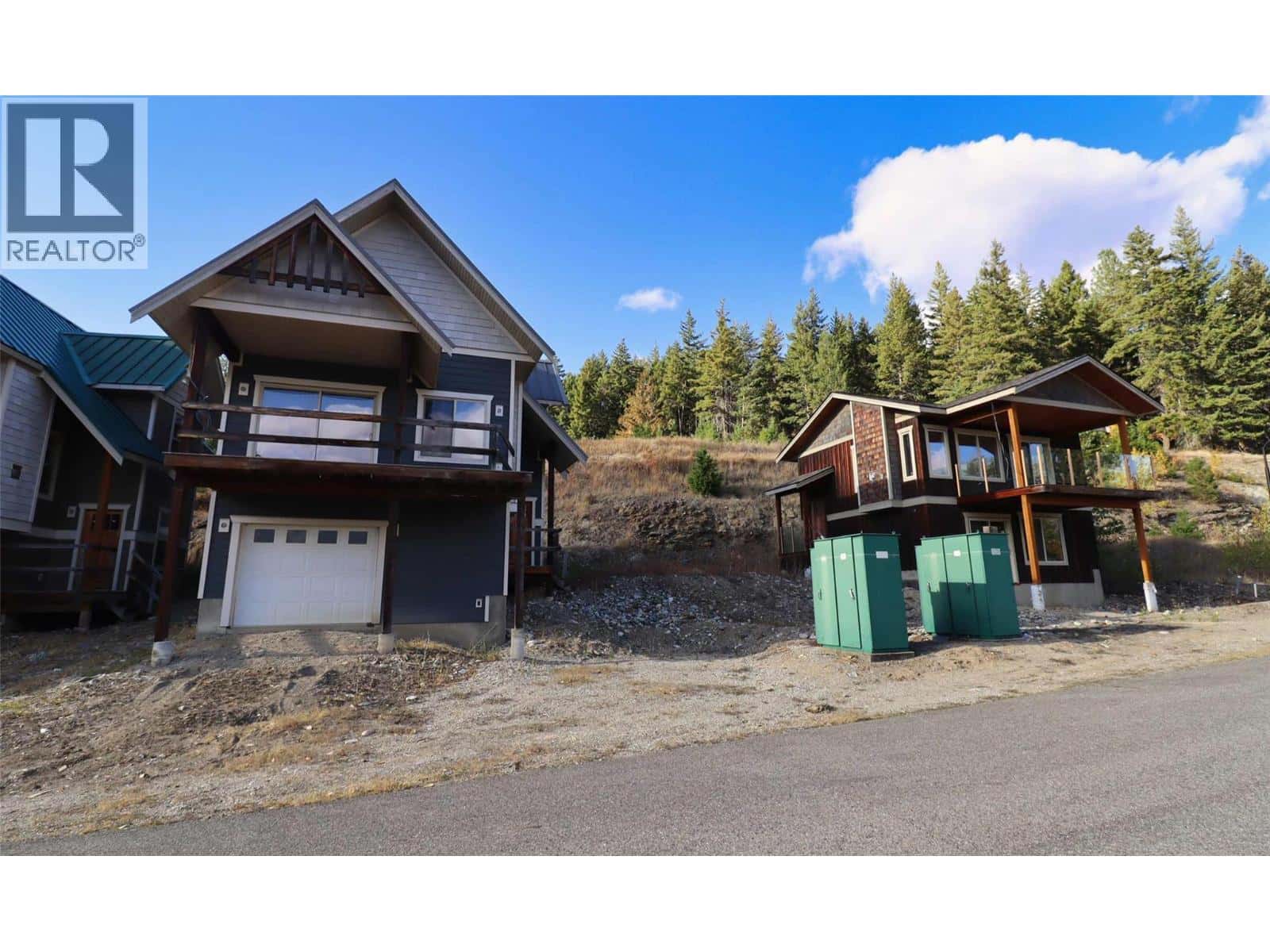 2633 Squilax Anglemont Road Lot# 141 — Lee Creek, British Columbia - Photo 2 of 32